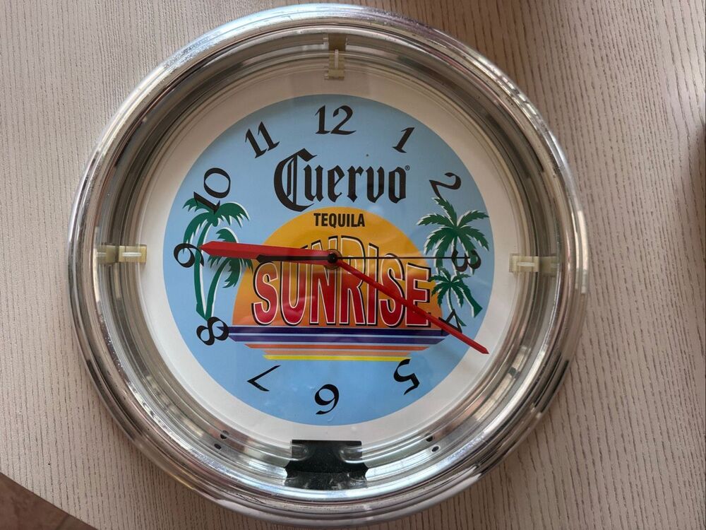 Jose Cuervo tequila subrise classic bar clock chrome rim palm tree man cave Mexi